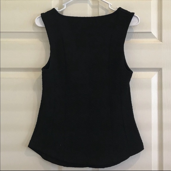 ANTHROPOLOGIE/POSTAGE STAMP sleeveless top - Picture 4 of 7